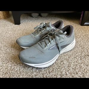 Brooks Ghost 14